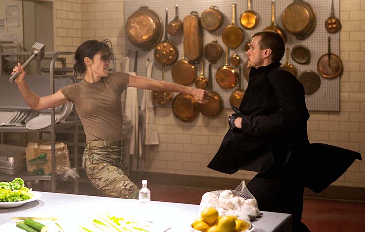 cobie-smulders-and-patrick-heusinger-in-jack-reacher